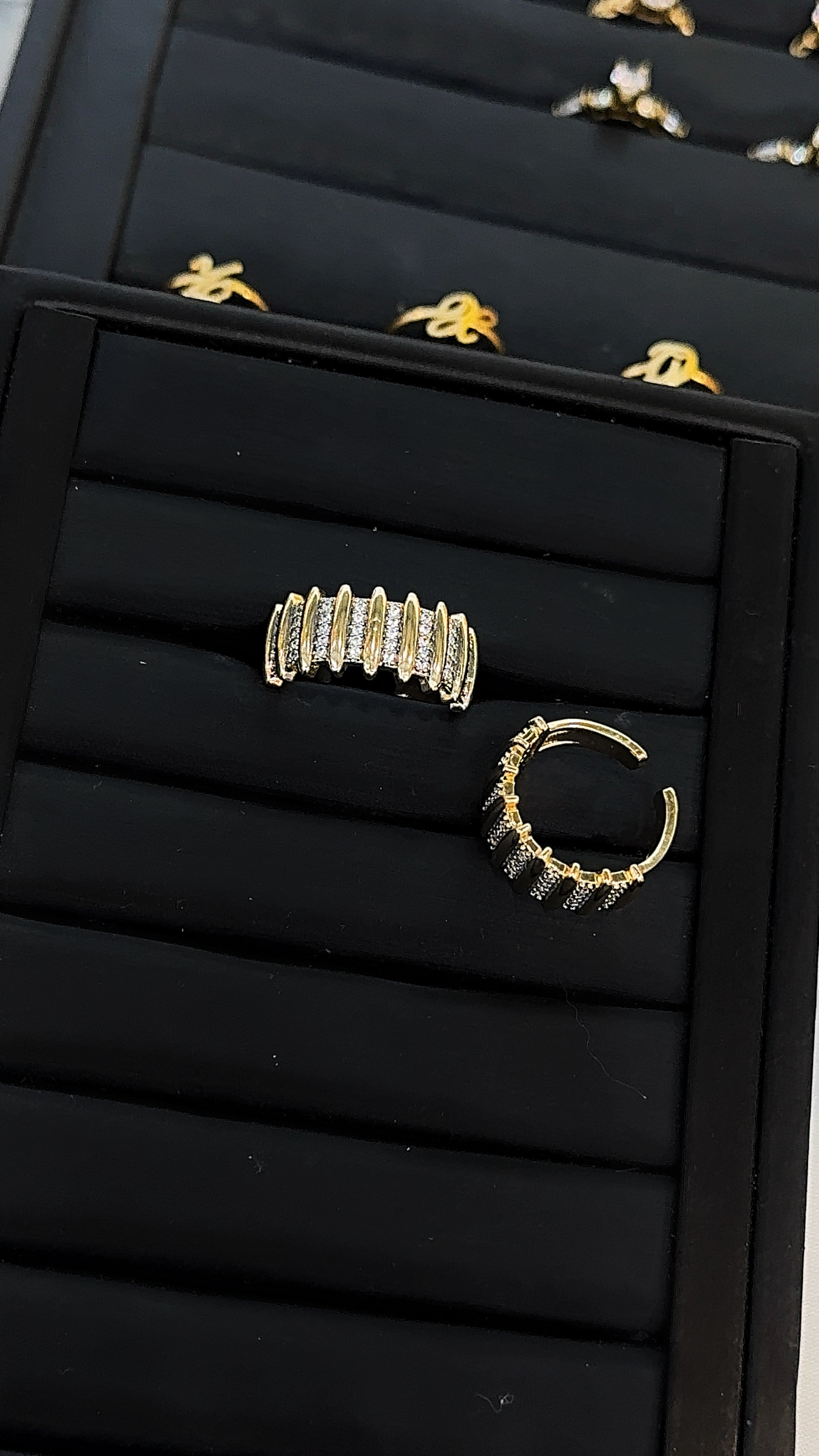 Spikey 14K